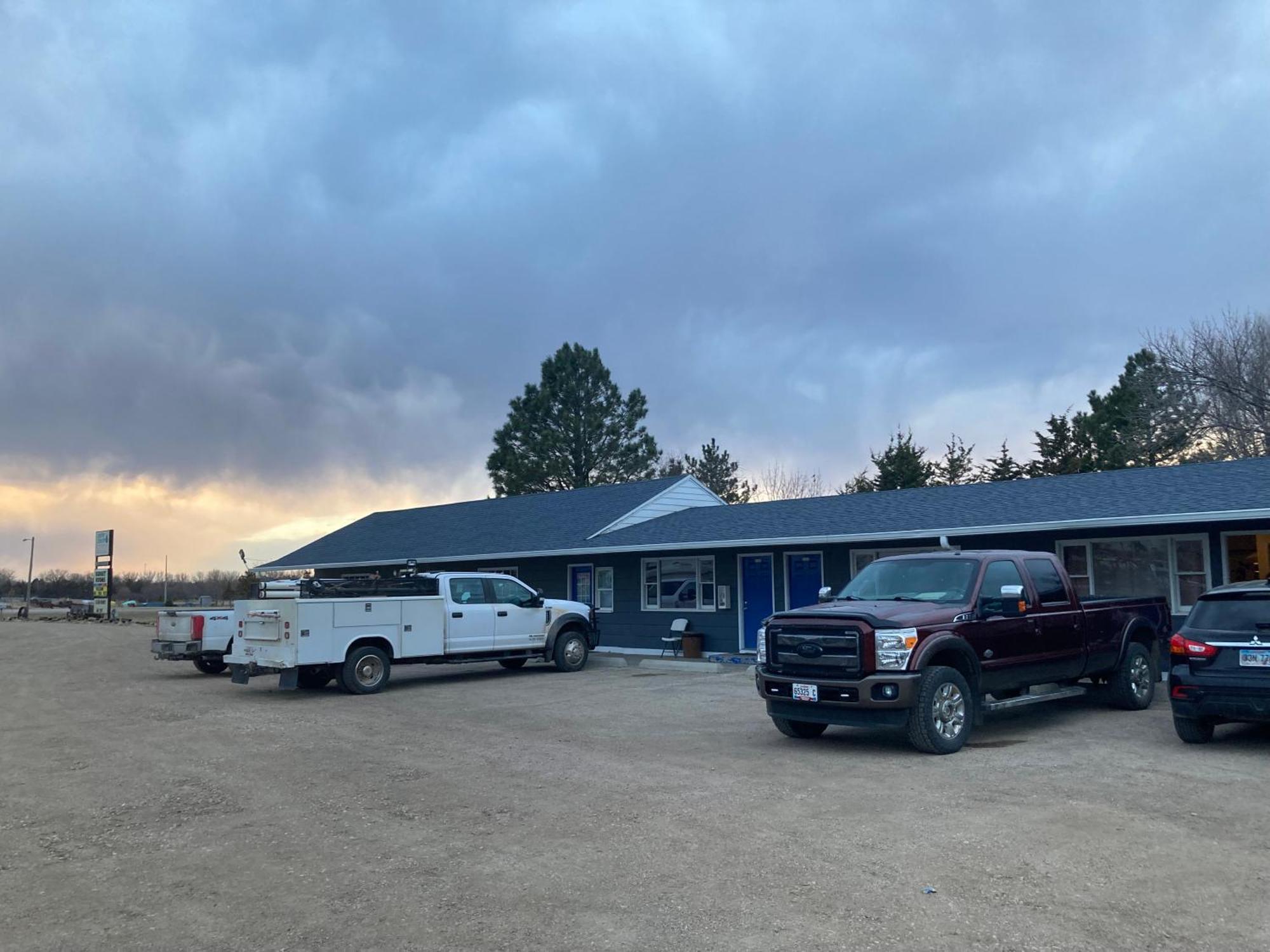 Dew Drop Inn Motel By Oyo Miller Sd Exteriör bild